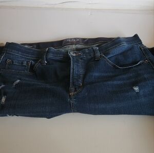 Torrid High Waist Skinny with Rips. Size 16R